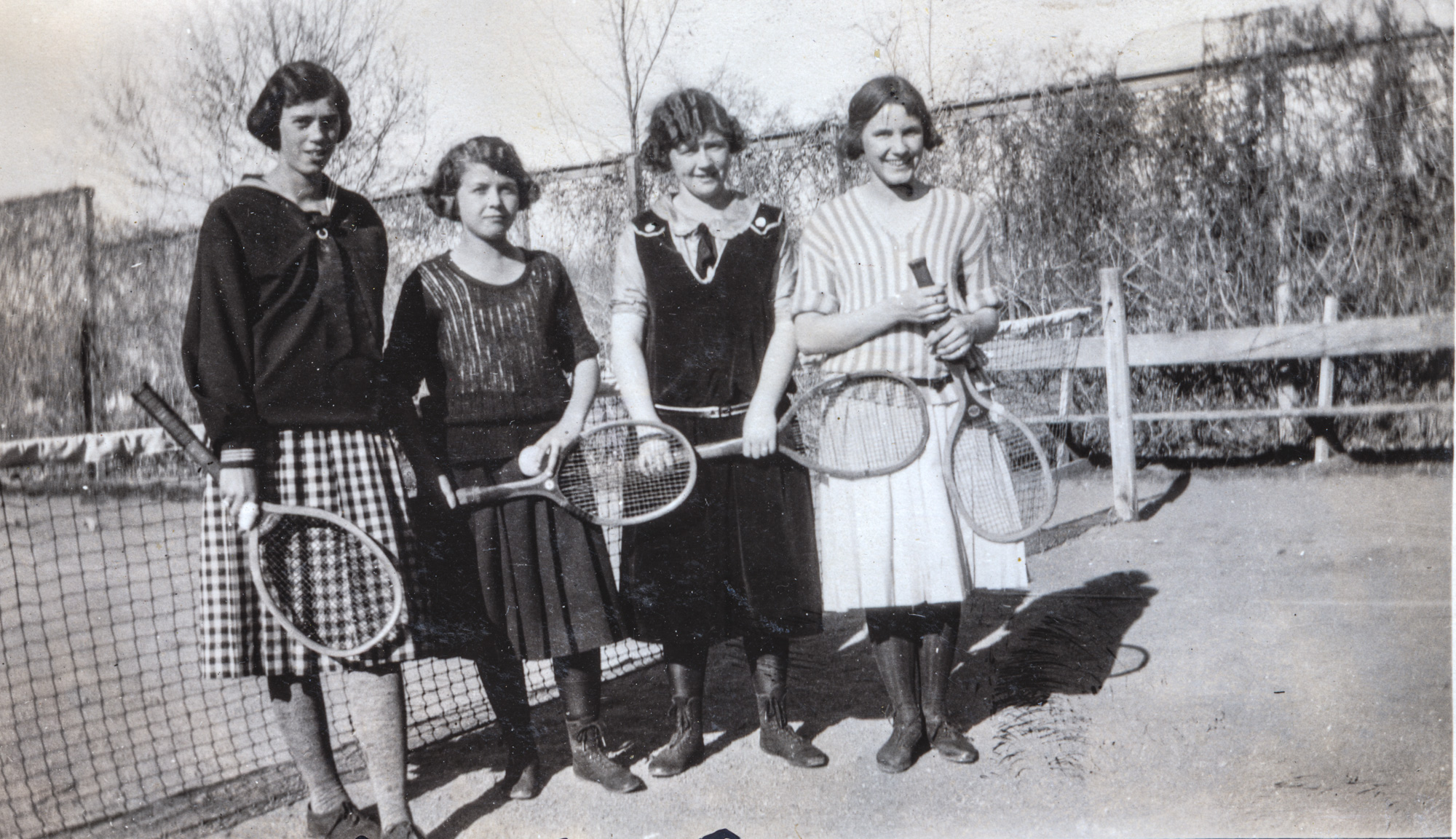 Dauth Family Archive - 1923 - Elizabeth Dauth With Tennis Team