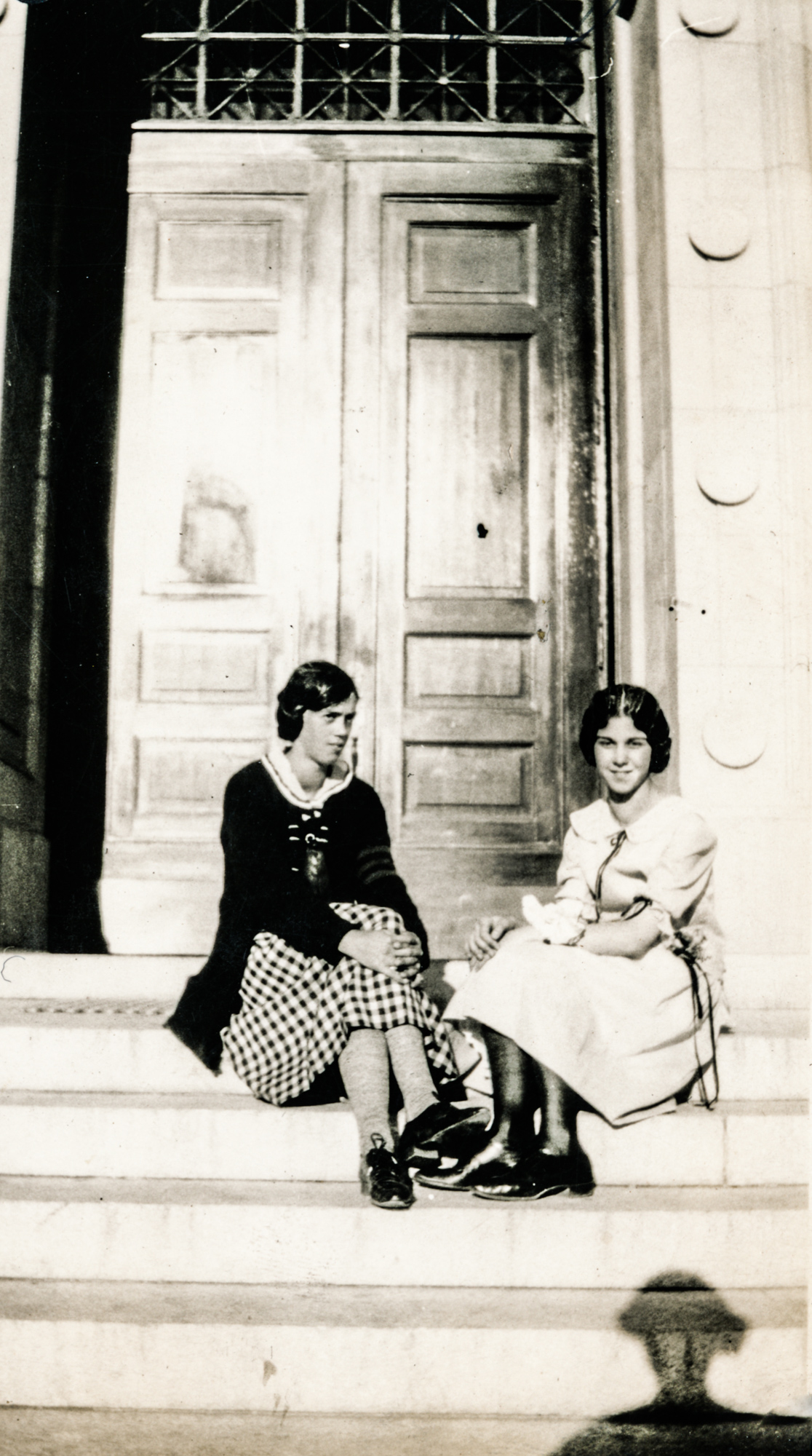 Dauth Family Archive - 1923 - Elizabeth Dauth and a Friend