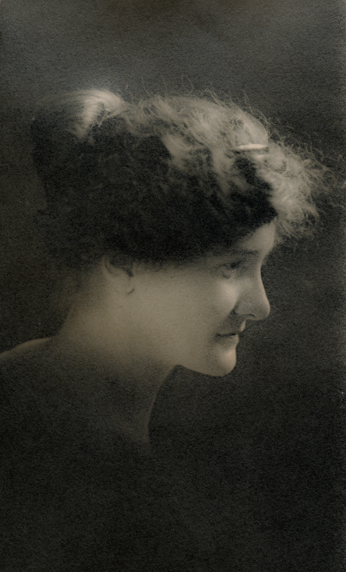 Dauth Family Archive - Circa 1910s - Louise Dauth Portrait